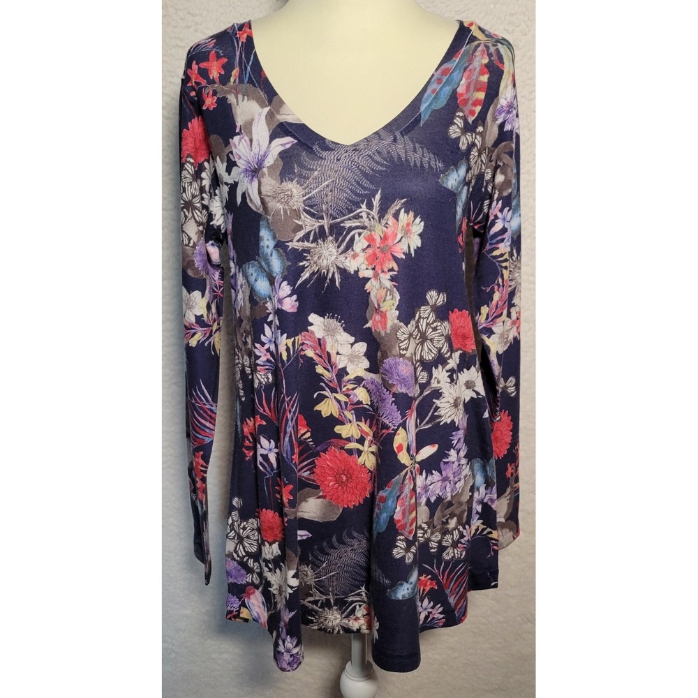 Soft Surroundings Long Sleeve Sweater Size M Floral V-Neck Cottage Core 1975